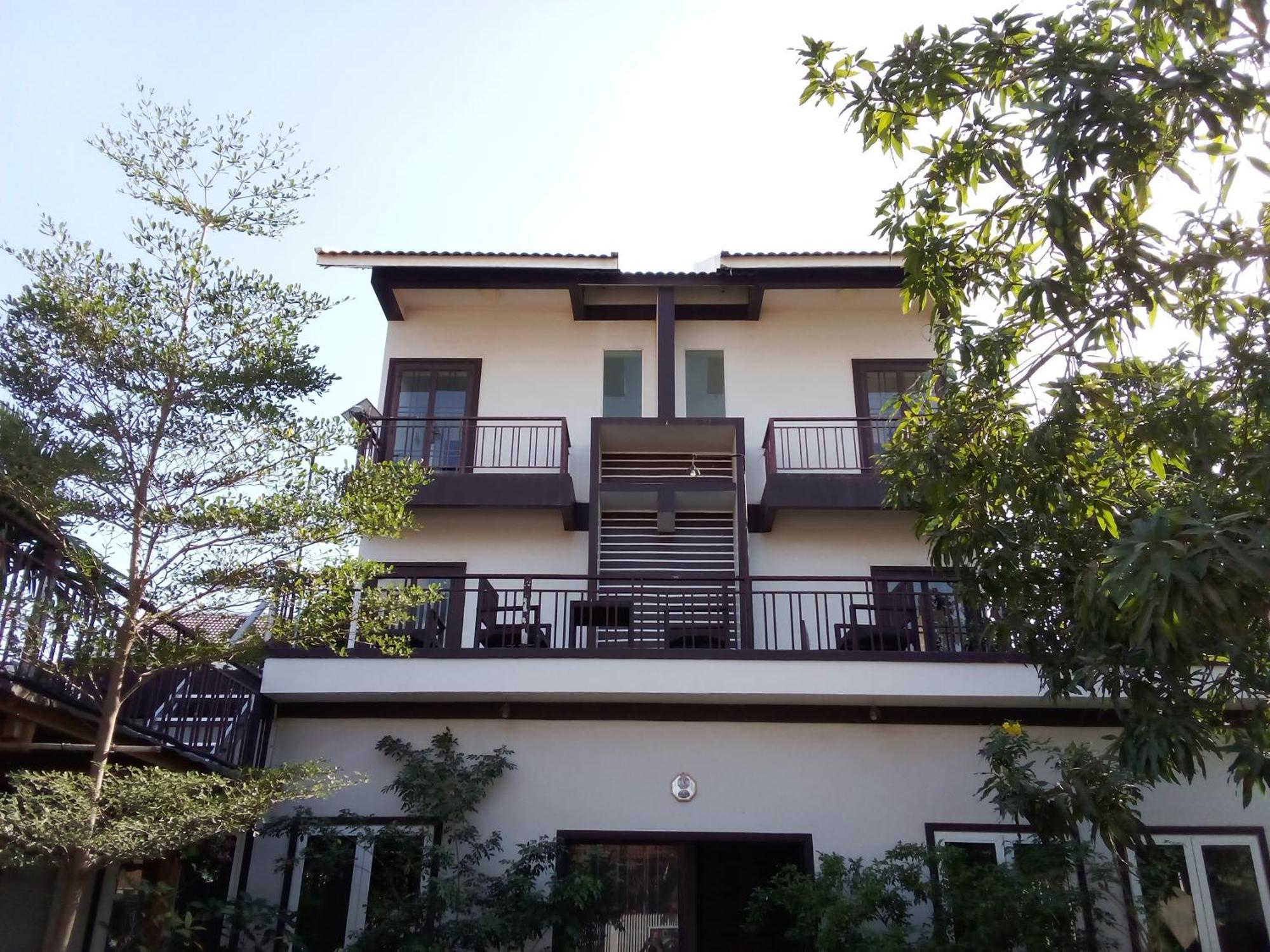 The Chill River-Boutique Villa シェムリアップ エクステリア 写真